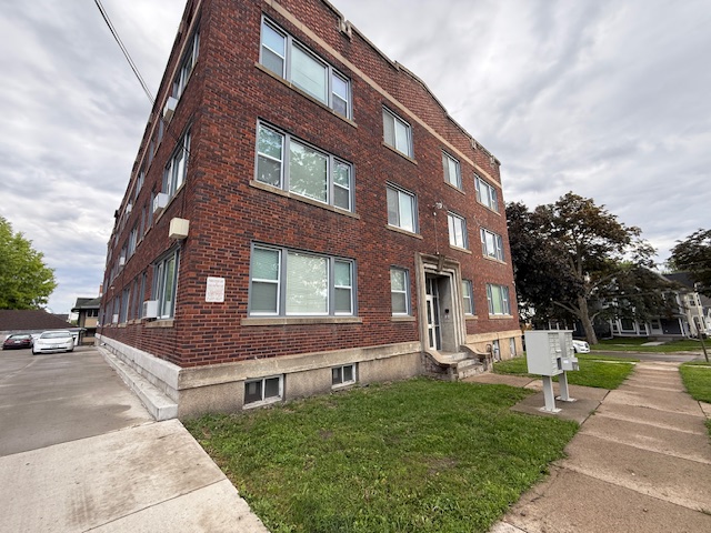 833 West 2nd Street - #202