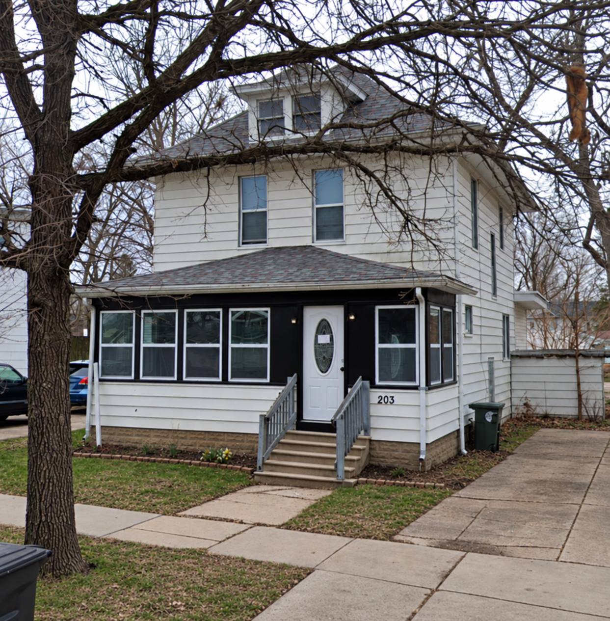 Property main image
