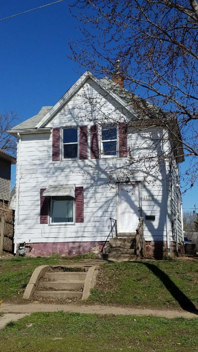 Property main image