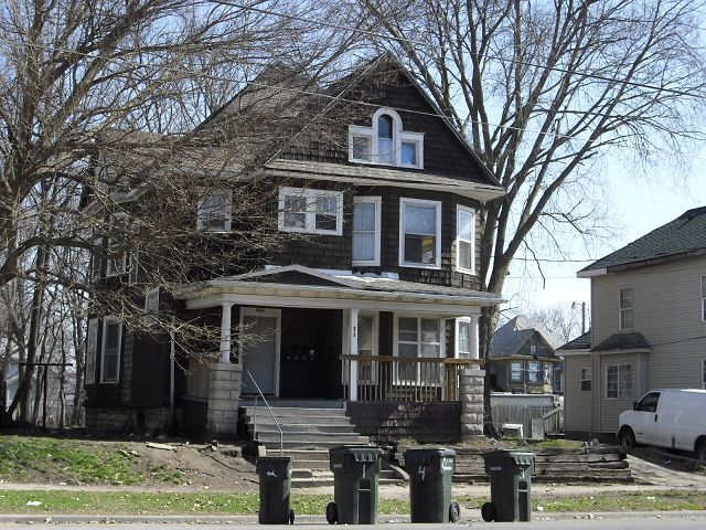 Property main image
